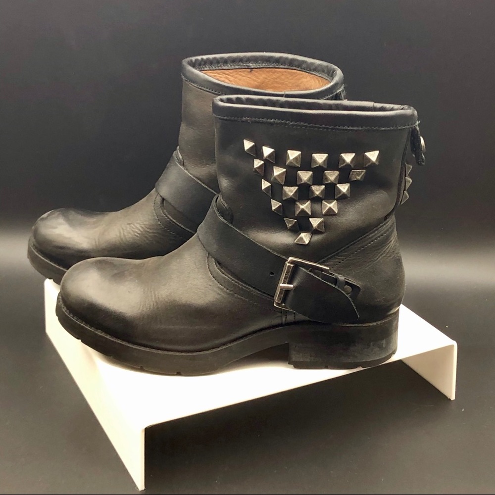 Black leather ankle buckle boot